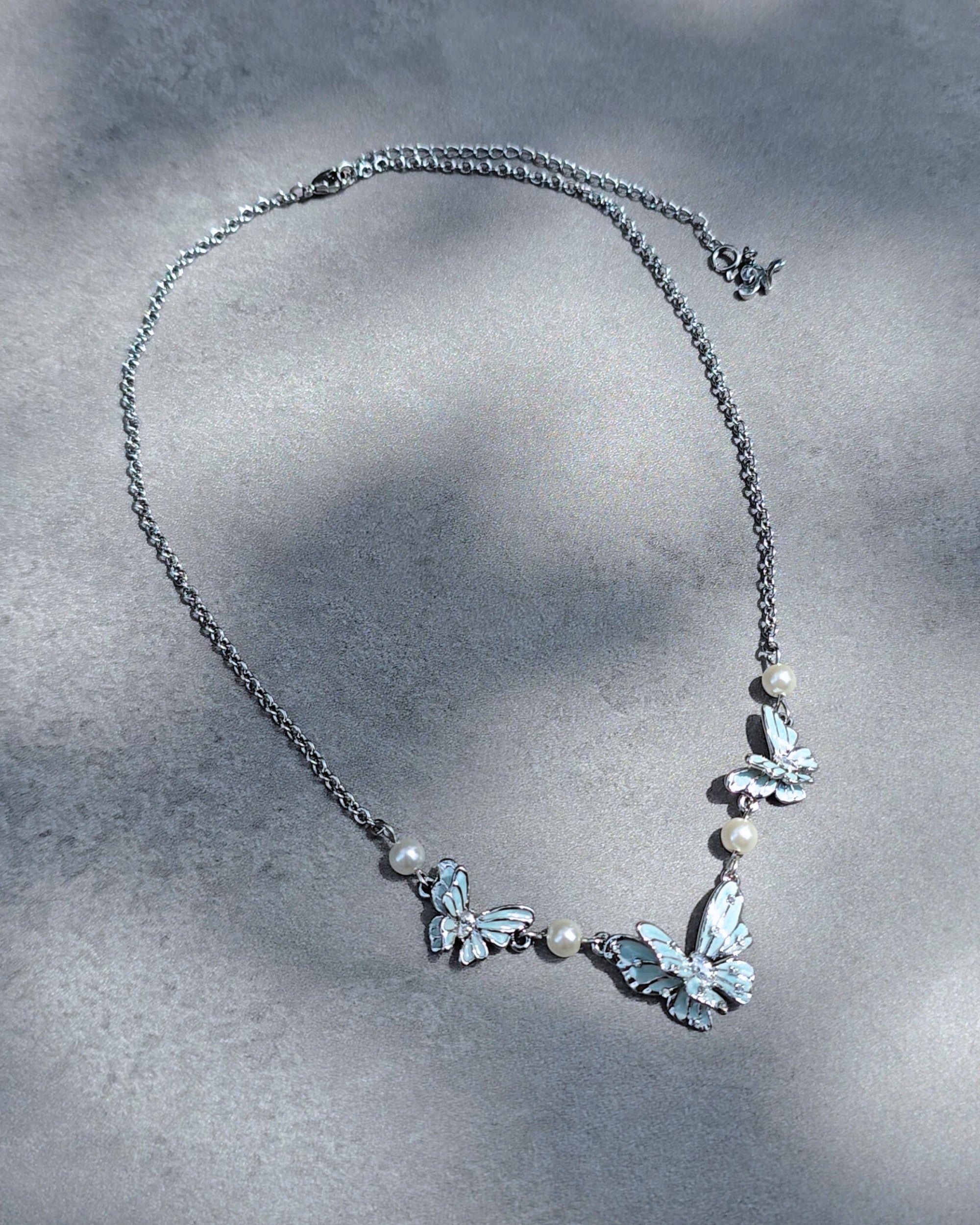 Minty Dew Butterfly Necklace - Nikaneko