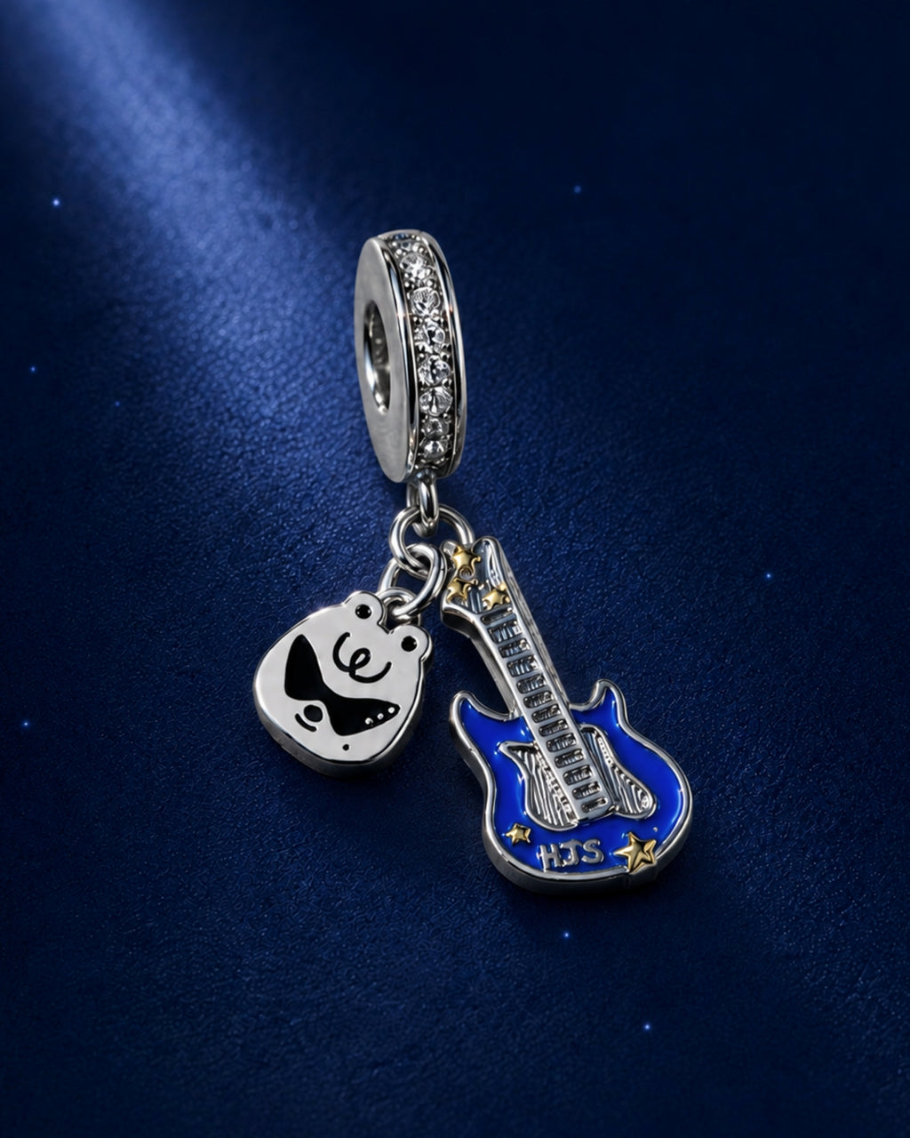 Han Rockstar Guitar Charm