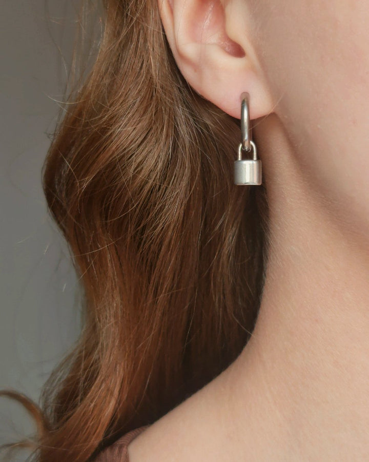 Earring Padlock Kpop Inspired - Nikaneko